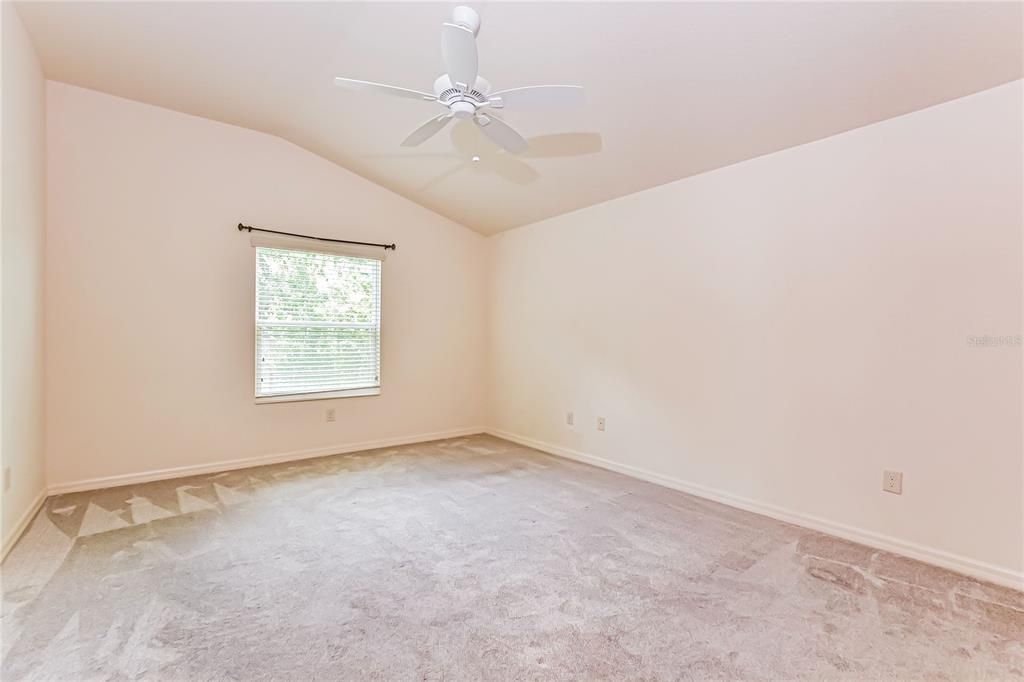 Activo con contrato: $315,000 (2 camas, 2 baños, 1159 Pies cuadrados)