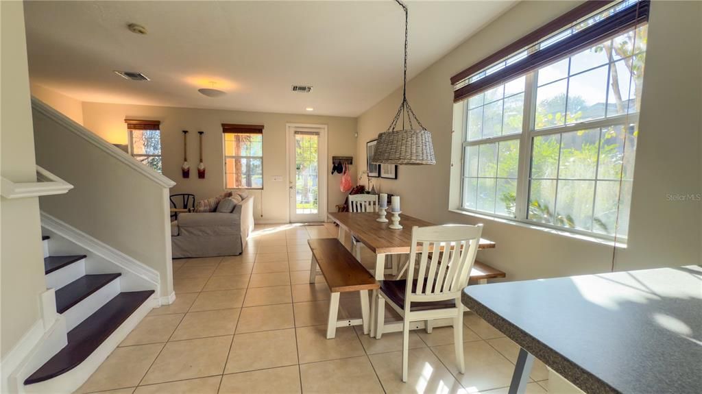 For Rent: $3,800 (3 beds, 2 baths, 1661 Square Feet)