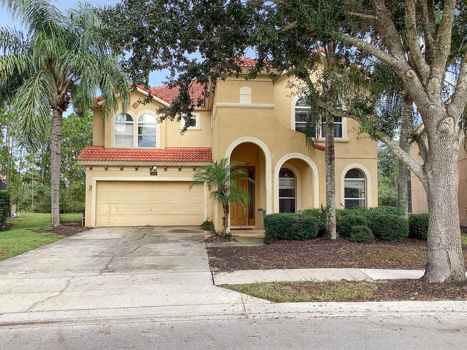 Activo con contrato: $474,900 (5 camas, 5 baños, 3505 Pies cuadrados)