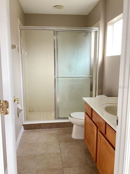 Activo con contrato: $474,900 (5 camas, 5 baños, 3505 Pies cuadrados)