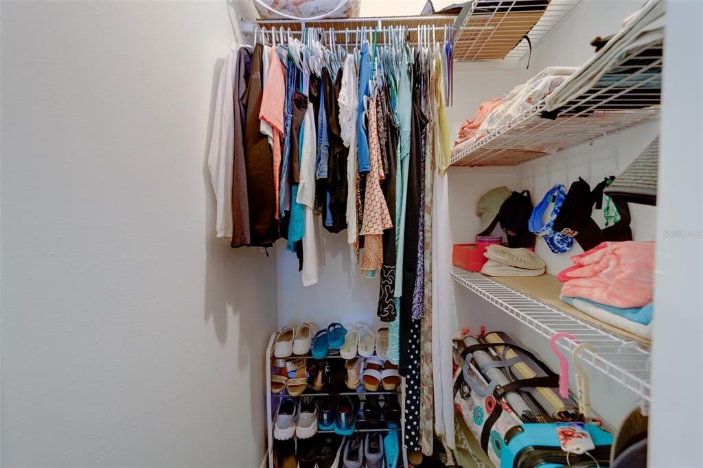 В аренду: $4,500 (2 спален, 2 ванн, 1402 Квадратных фут)