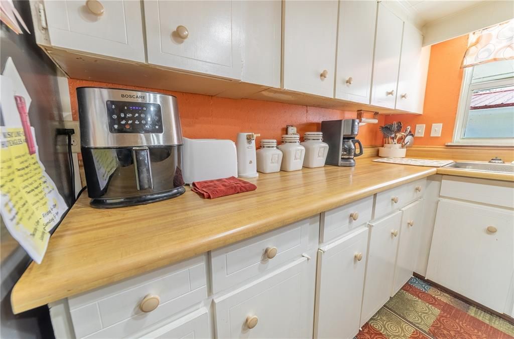 待售: $282,500 (4 贝兹, 3 浴室, 2146 平方英尺)