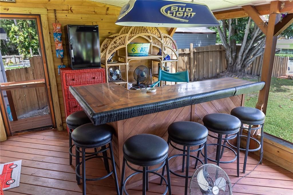 待售: $282,500 (4 贝兹, 3 浴室, 2146 平方英尺)