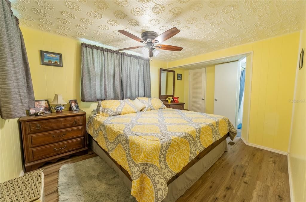 待售: $282,500 (4 贝兹, 3 浴室, 2146 平方英尺)