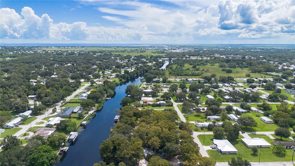 待售: $282,500 (4 贝兹, 3 浴室, 2146 平方英尺)