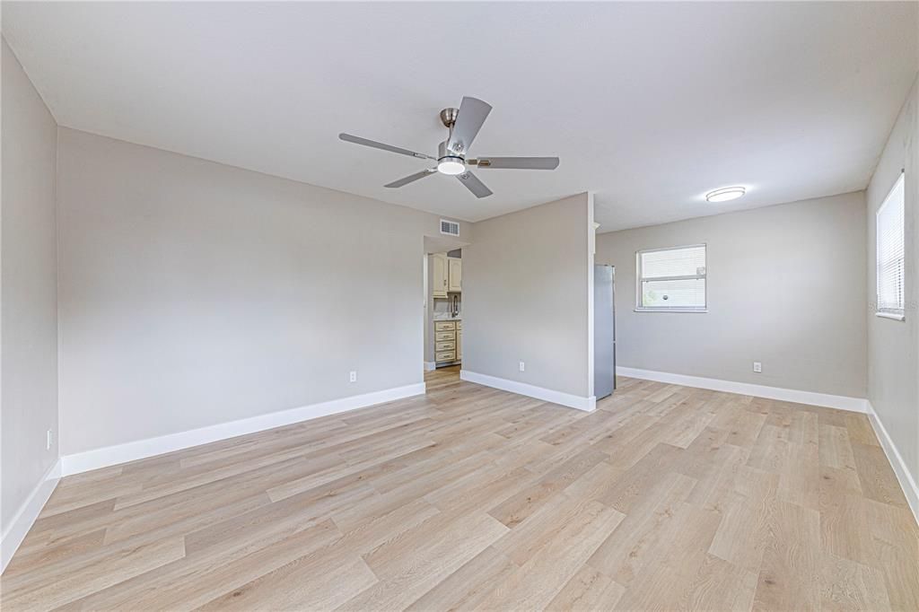 En Venta: $254,900 (3 camas, 1 baños, 814 Pies cuadrados)