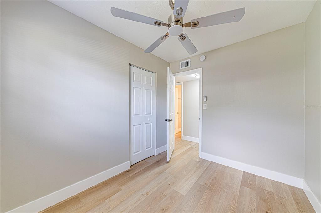 En Venta: $254,900 (3 camas, 1 baños, 814 Pies cuadrados)