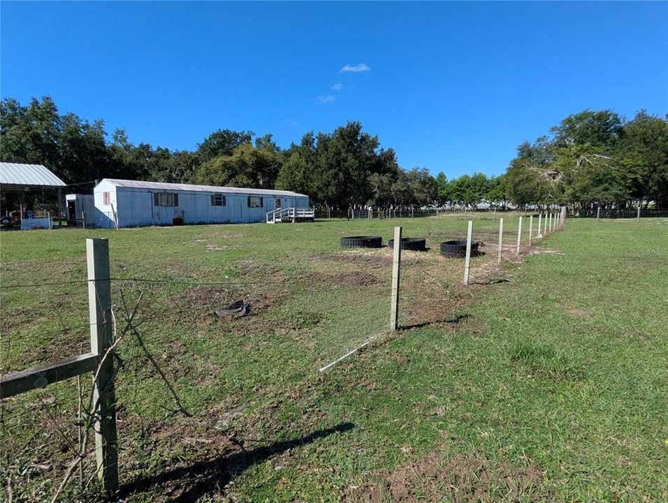 For Sale: $250,000 (2 beds, 2 baths, 720 Square Feet)