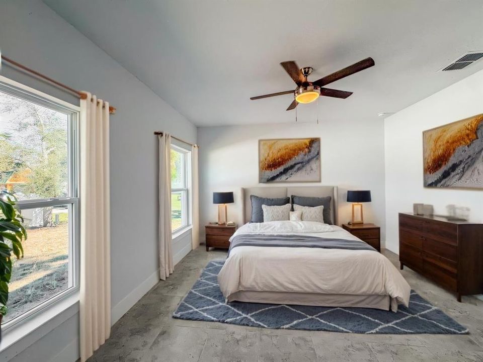 На продажу: $299,000 (4 спален, 2 ванн, 1691 Квадратных фут)