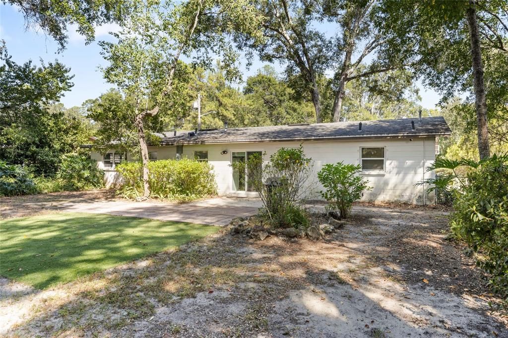 Active With Contract: $289,000 (4 beds, 3 baths, 1580 Square Feet)