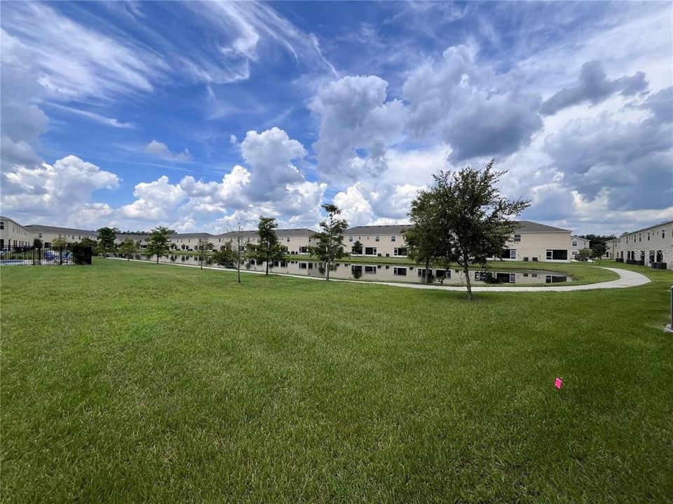 Active With Contract: $1,975 (3 beds, 2 baths, 1762 Square Feet)