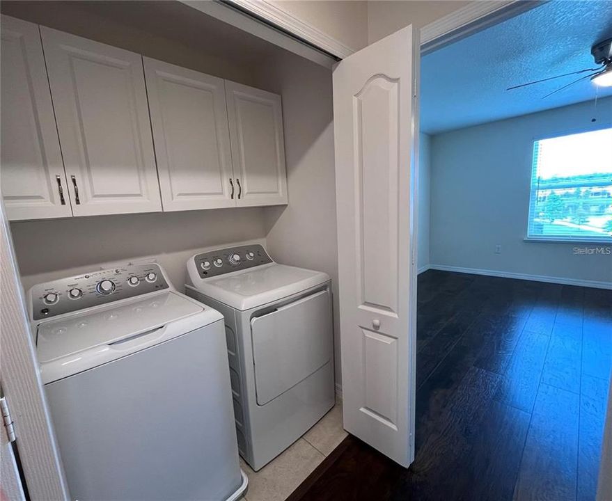 Active With Contract: $1,975 (3 beds, 2 baths, 1762 Square Feet)