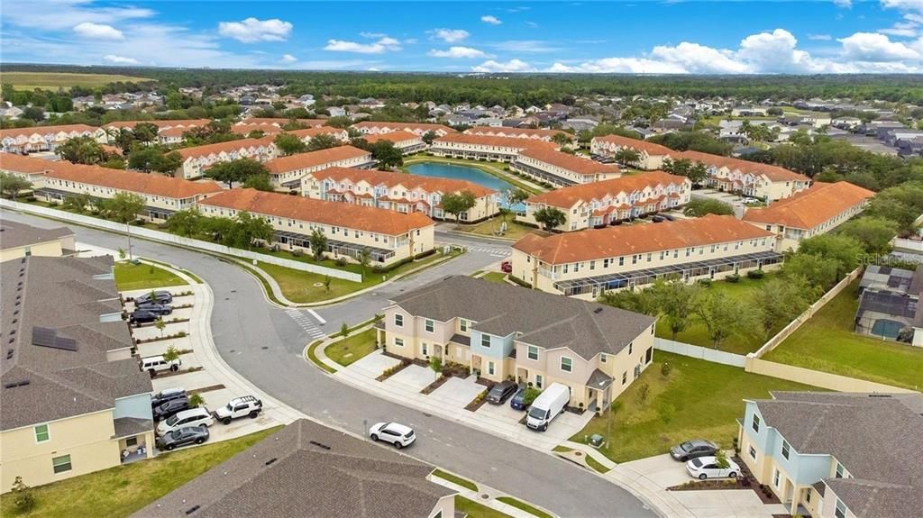 Active With Contract: $1,975 (3 beds, 2 baths, 1762 Square Feet)