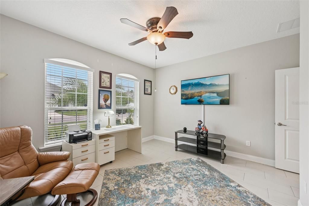 Activo con contrato: $520,000 (4 camas, 3 baños, 2497 Pies cuadrados)