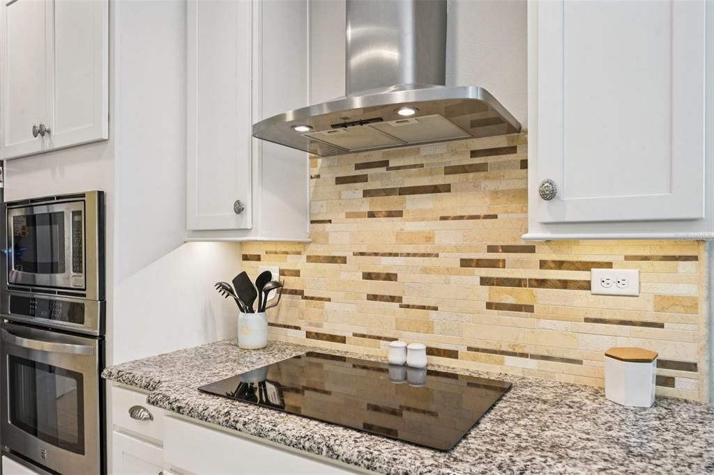 Activo con contrato: $520,000 (4 camas, 3 baños, 2497 Pies cuadrados)