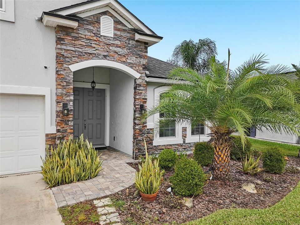 Activo con contrato: $520,000 (4 camas, 3 baños, 2497 Pies cuadrados)