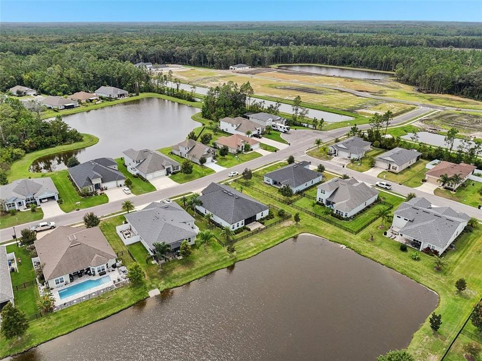 Activo con contrato: $520,000 (4 camas, 3 baños, 2497 Pies cuadrados)