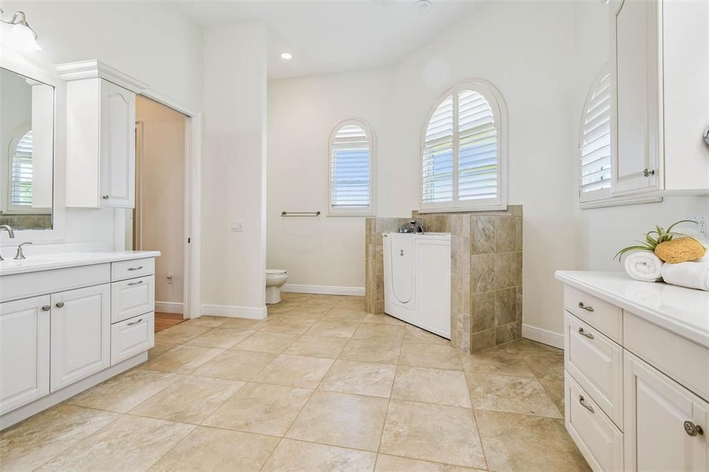 En Venta: $3,450,000 (7 camas, 8 baños, 8769 Pies cuadrados)