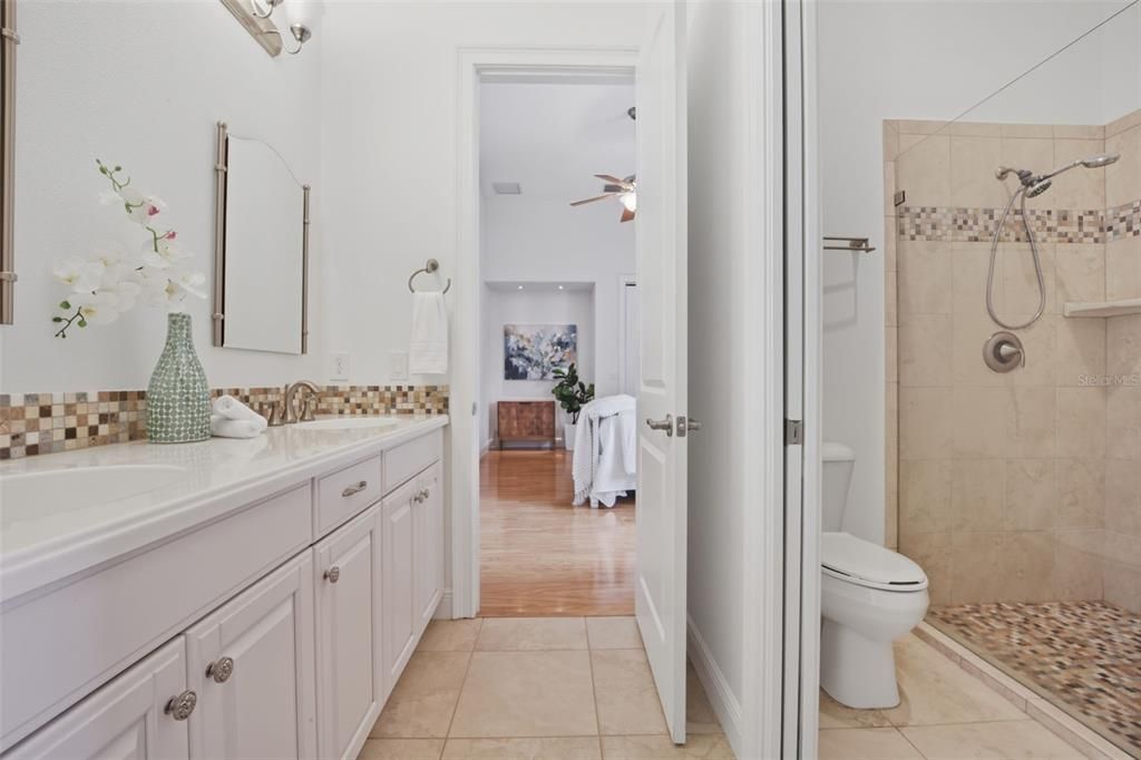 En Venta: $3,450,000 (7 camas, 8 baños, 8769 Pies cuadrados)