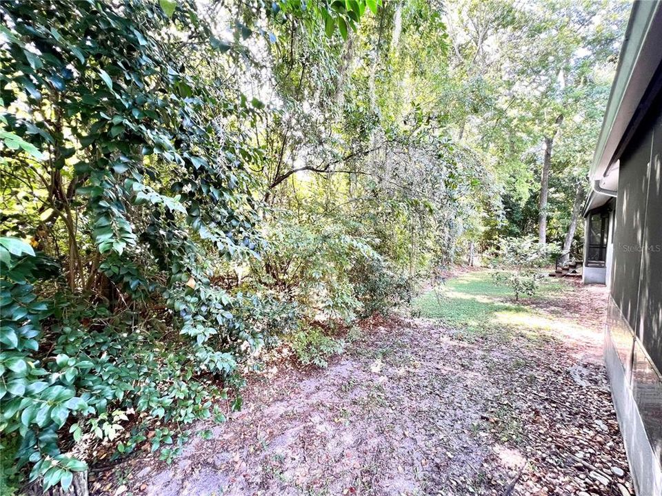 На продажу: $249,900 (2 спален, 2 ванн, 1069 Квадратных фут)