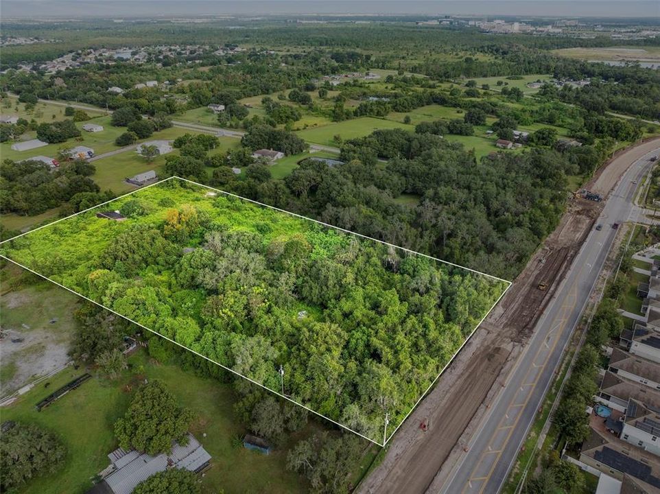 待售: $4,250,000 (5.00 acres)