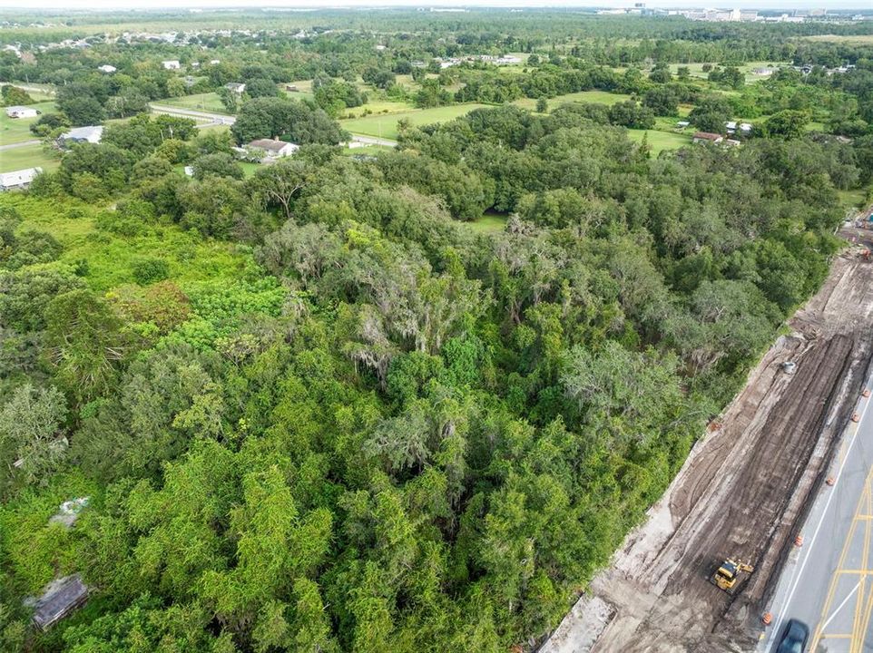 待售: $4,250,000 (5.00 acres)