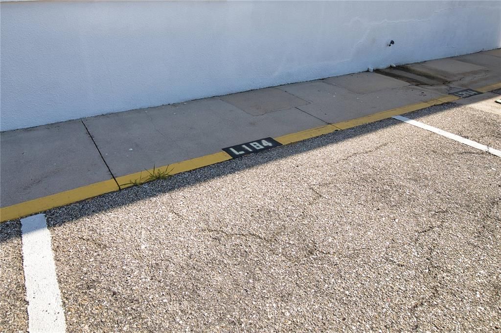 待售: $385,000 (1 贝兹, 1 浴室, 660 平方英尺)