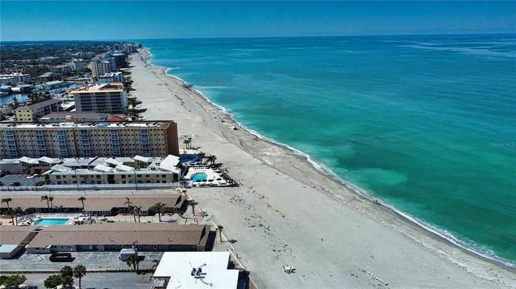 待售: $385,000 (1 贝兹, 1 浴室, 660 平方英尺)