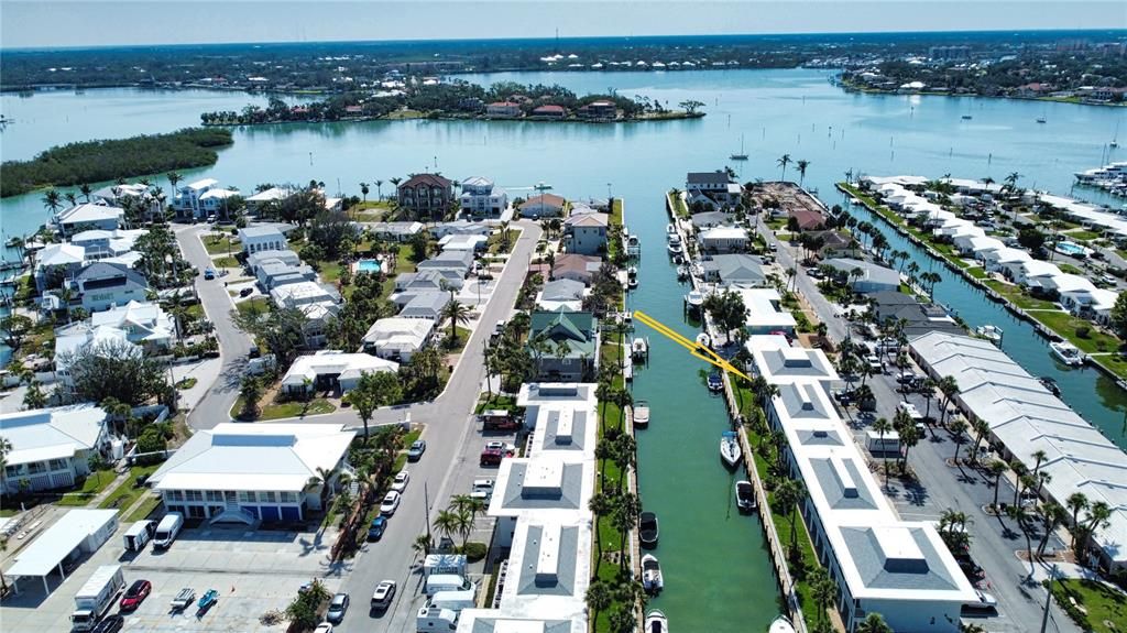 待售: $385,000 (1 贝兹, 1 浴室, 660 平方英尺)