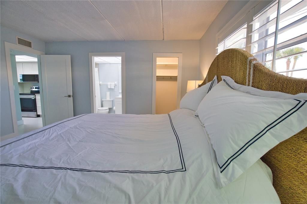 待售: $385,000 (1 贝兹, 1 浴室, 660 平方英尺)