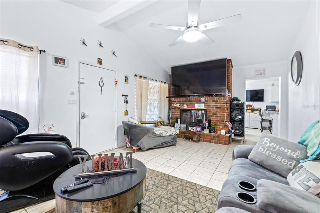 En Venta: $200,000 (3 camas, 1 baños, 1236 Pies cuadrados)