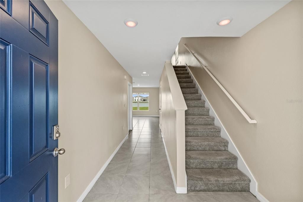 For Rent: $2,450 (3 beds, 2 baths, 2043 Square Feet)