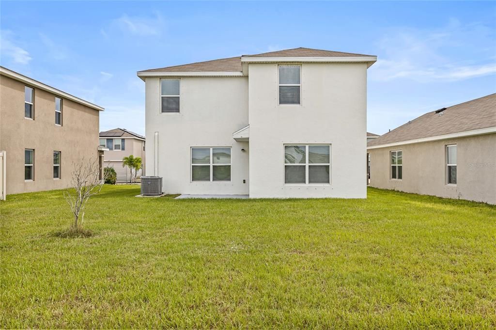 For Rent: $2,450 (3 beds, 2 baths, 2043 Square Feet)