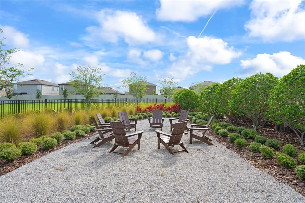 For Rent: $2,450 (3 beds, 2 baths, 2043 Square Feet)