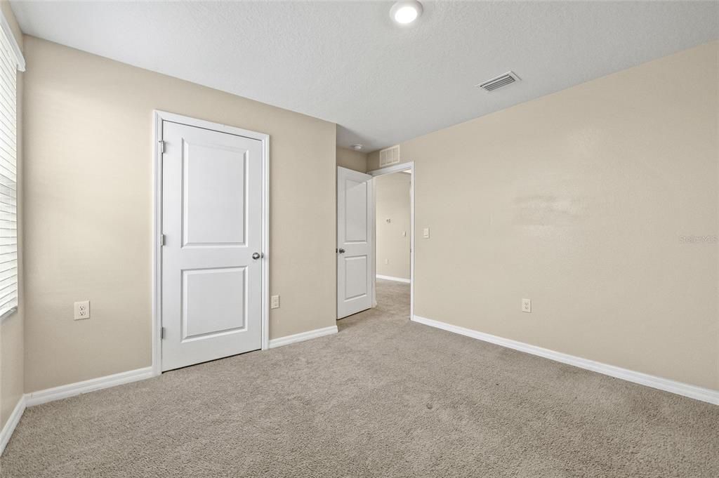 For Rent: $2,450 (3 beds, 2 baths, 2043 Square Feet)