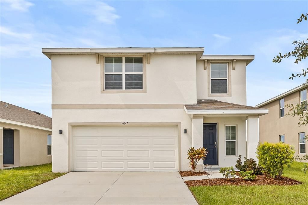 For Rent: $2,450 (3 beds, 2 baths, 2043 Square Feet)