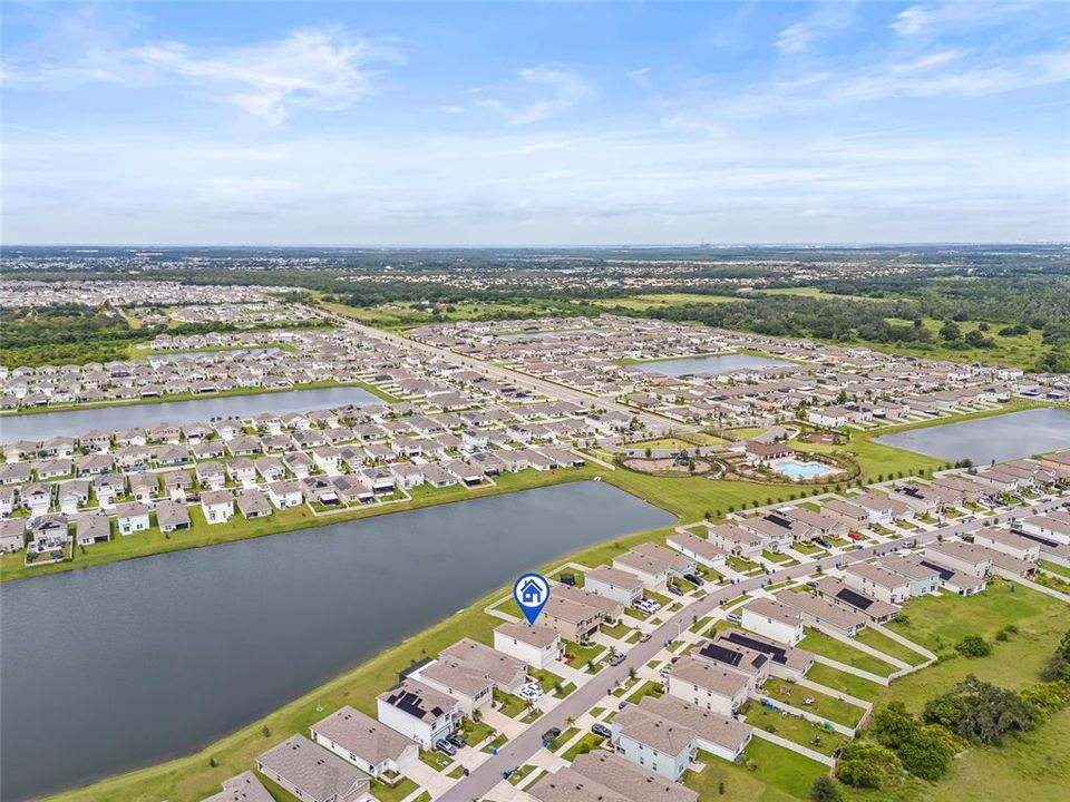 For Rent: $2,450 (3 beds, 2 baths, 2043 Square Feet)