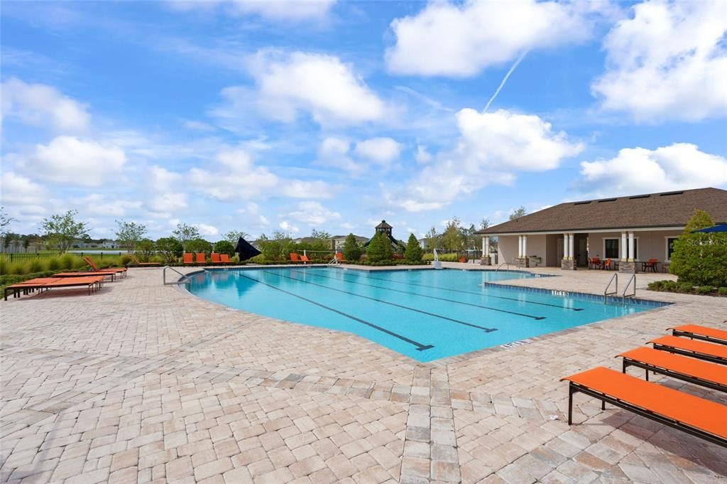 For Rent: $2,450 (3 beds, 2 baths, 2043 Square Feet)