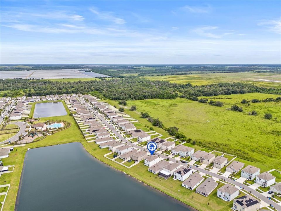 For Rent: $2,450 (3 beds, 2 baths, 2043 Square Feet)