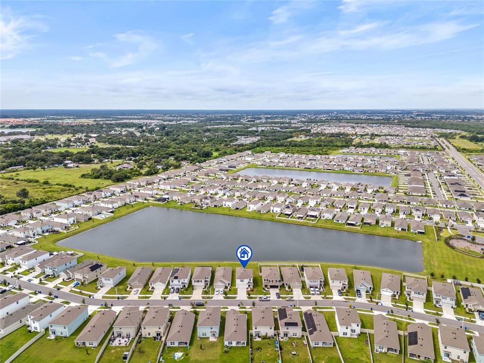 For Rent: $2,450 (3 beds, 2 baths, 2043 Square Feet)