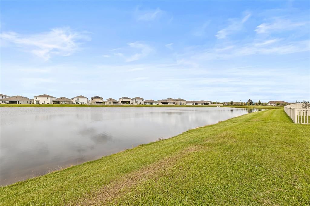 For Rent: $2,450 (3 beds, 2 baths, 2043 Square Feet)