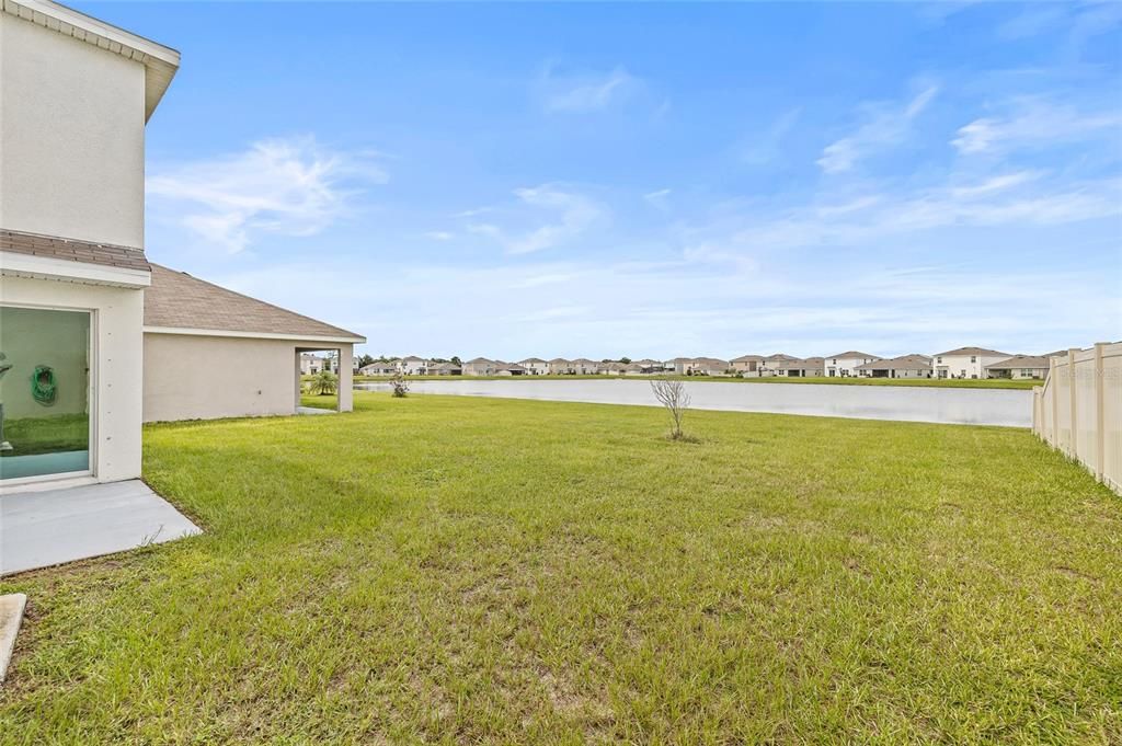 For Rent: $2,450 (3 beds, 2 baths, 2043 Square Feet)