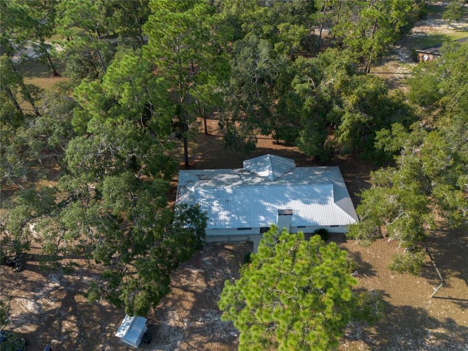 For Sale: $419,900 (3 beds, 3 baths, 1924 Square Feet)