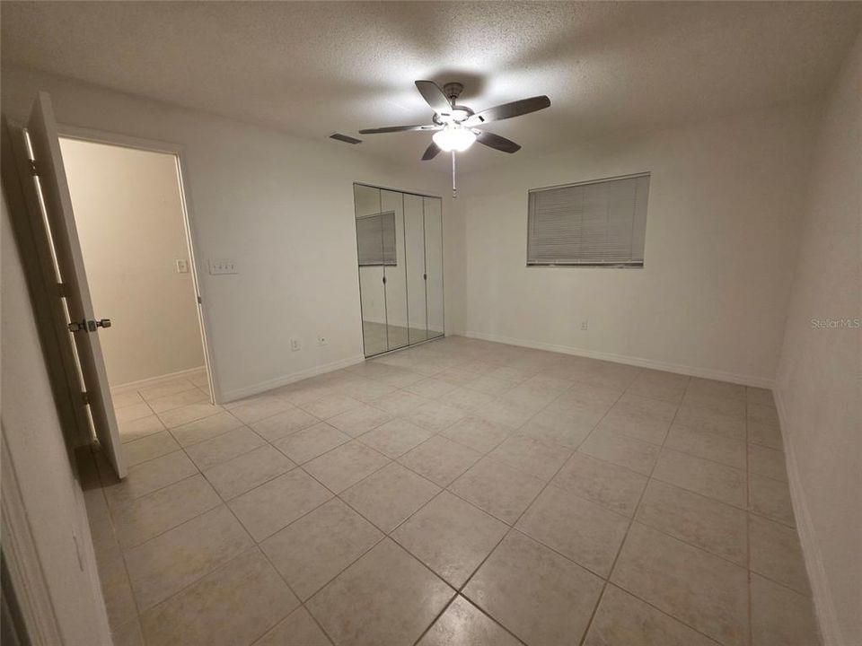 En Venta: $240,000 (3 camas, 2 baños, 1447 Pies cuadrados)