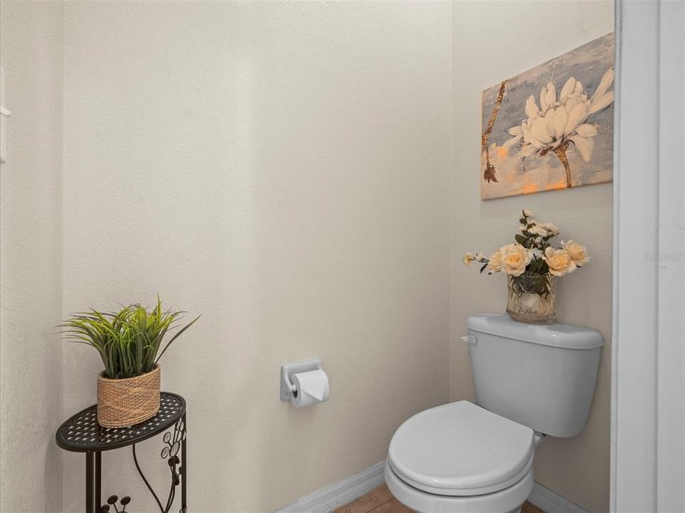 На продажу: $400,000 (4 спален, 3 ванн, 2293 Квадратных фут)