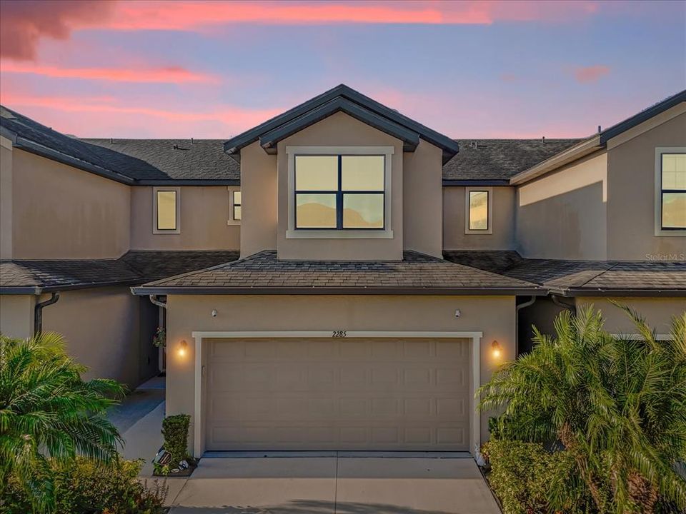 На продажу: $305,000 (3 спален, 2 ванн, 1550 Квадратных фут)