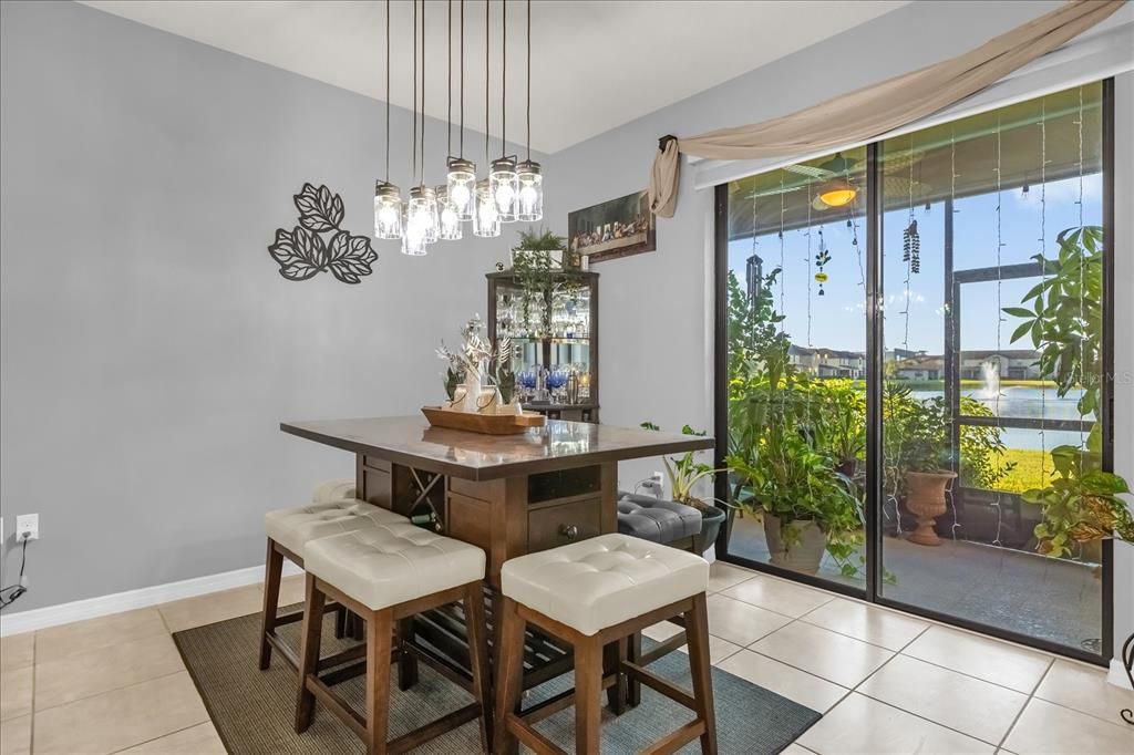 На продажу: $305,000 (3 спален, 2 ванн, 1550 Квадратных фут)