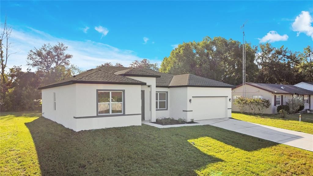 Active With Contract: $295,000 (4 beds, 2 baths, 1681 Square Feet)