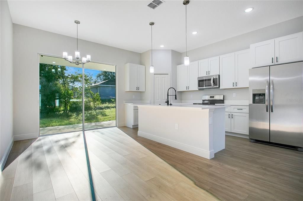 Active With Contract: $295,000 (4 beds, 2 baths, 1681 Square Feet)