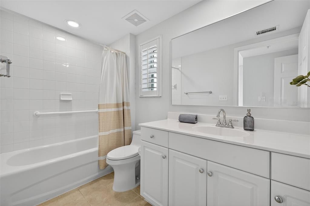 待售: $1,350,000 (3 贝兹, 3 浴室, 2187 平方英尺)